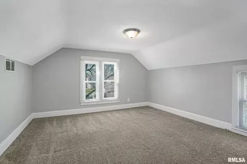 516 24th Ave, Moline, IL 61265 photo 16