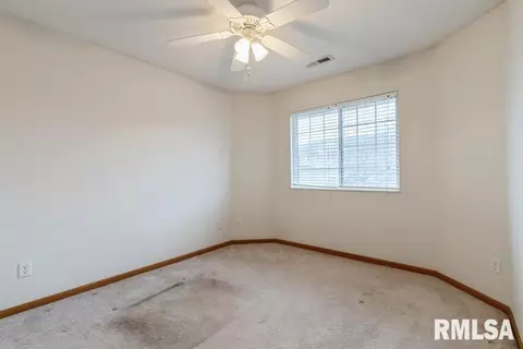 1667 E Lomar St, Eldridge, IA 52748 photo 19