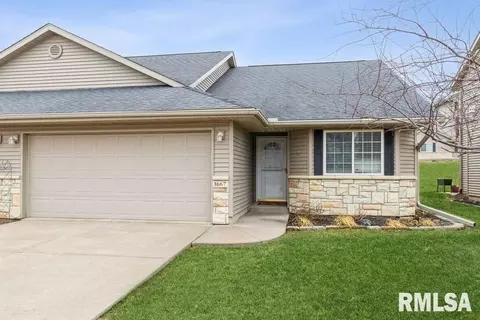 1667 E Lomar St, Eldridge, IA 52748 photo 1