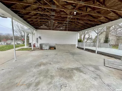 2017 4th St, Eldorado, IL 62930 photo 26