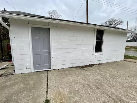 2017 4th St, Eldorado, IL 62930 photo 27