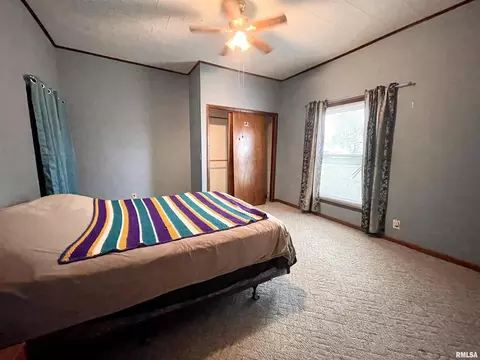 2017 4th St, Eldorado, IL 62930 photo 7