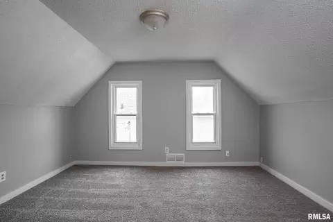2611 13th Ave, Moline, IL 61265 photo 13