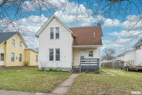 2611 13th Ave, Moline, IL 61265 photo 1