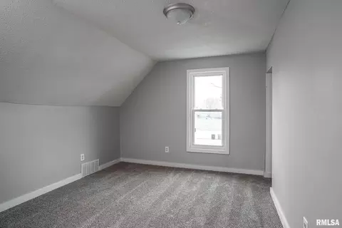 2611 13th Ave, Moline, IL 61265 photo 14