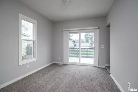 2611 13th Ave, Moline, IL 61265 photo 11