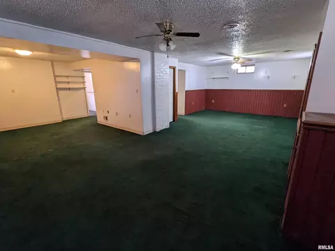 131 12th St, Silvis, IL 61282 photo 36