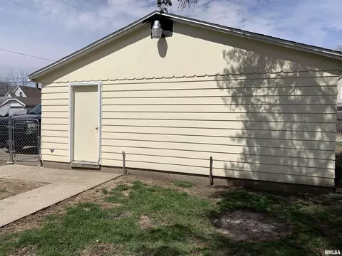 1541 29th Ave, Moline, IL 61265 photo 17