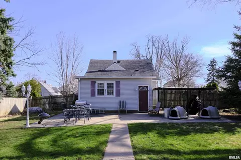 1541 13th Ave, Moline, IL 61265 photo 4