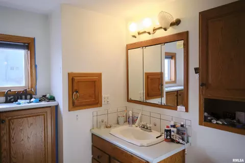 1541 13th Ave, Moline, IL 61265 photo 15