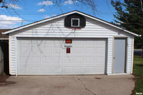4512 51st St, Moline, IL 61265 photo 29