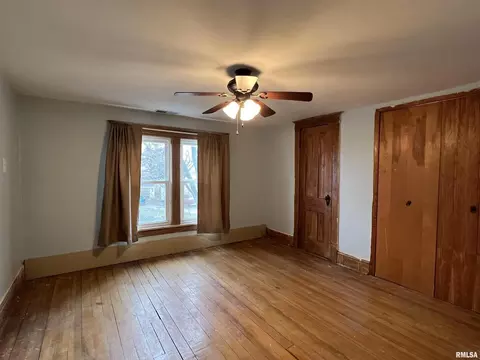 305 Main St, Osco, IL 61274 photo 22