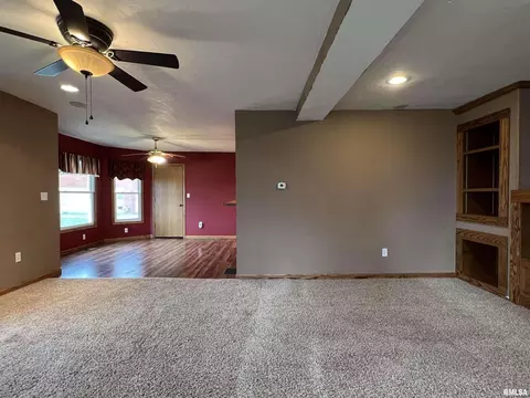 305 Main St, Osco, IL 61274 photo 6