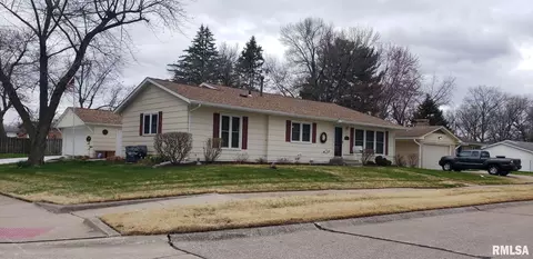 4316 36th Ave, Moline, IL 61265 photo 1