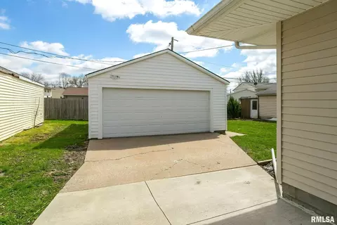 4608 50th St, Moline, IL 61265 photo 23