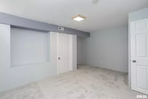 4608 50th St, Moline, IL 61265 photo 19