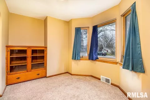 3441 19th Ave, Moline, IL 61265 photo 7