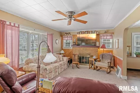 721 26th Ave, Moline, IL 61265 photo 3