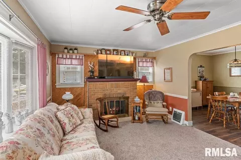 721 26th Ave, Moline, IL 61265 photo 4
