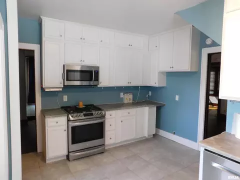2744 14th Ave, Moline, IL 61265 photo 9