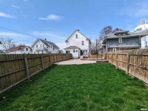 1708 16th St, Moline, IL 61265 photo 2