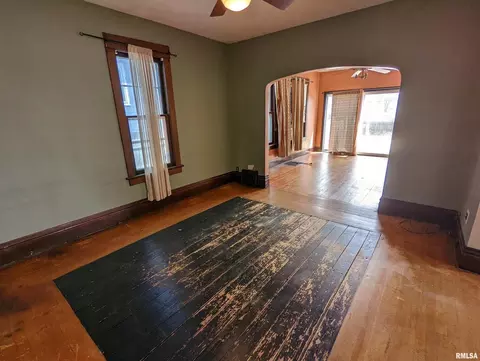 1708 16th St, Moline, IL 61265 photo 6
