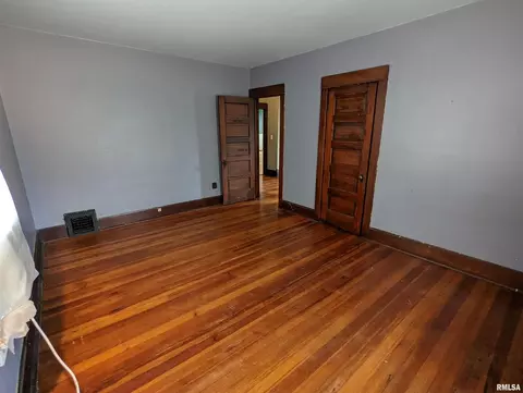 1708 16th St, Moline, IL 61265 photo 32