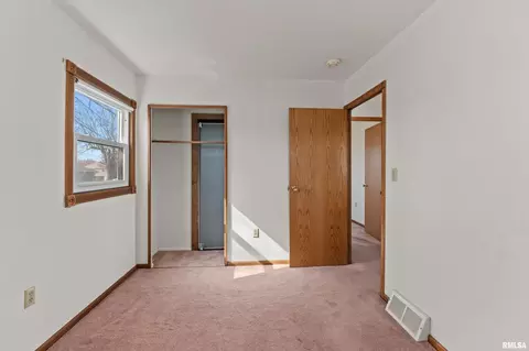 800 4th Ave E, Milan, IL 61264 photo 13