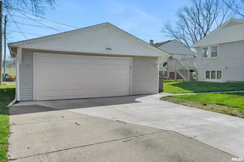 800 4th Ave E, Milan, IL 61264 photo 3