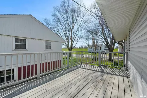 800 4th Ave E, Milan, IL 61264 photo 9