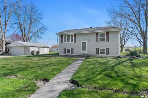 800 4th Ave E, Milan, IL 61264 photo 1