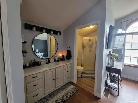 902 13th St, Fulton, IL 61252 photo 17