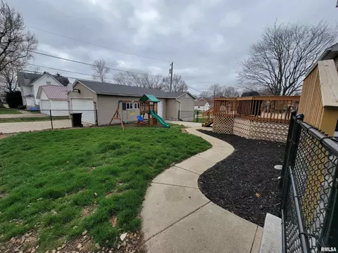 902 13th St, Fulton, IL 61252 photo 27