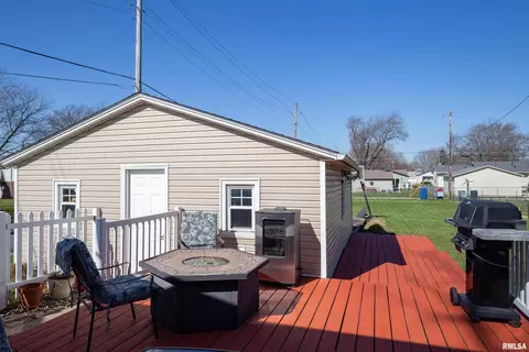 630 17th St, Silvis, IL 61282 photo 31