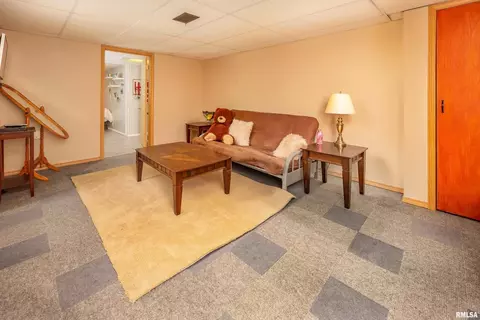 630 17th St, Silvis, IL 61282 photo 24