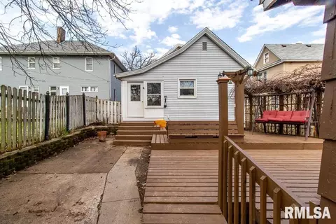 1128 25th St, Moline, IL 61265 photo 5
