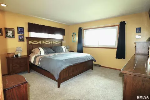 600 S Jackson St, Morrison, IL 61270 photo 18