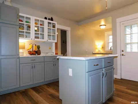 404 24th Ave, Moline, IL 61265 photo 9