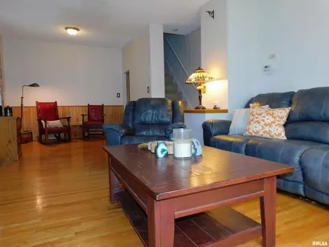 404 24th Ave, Moline, IL 61265 photo 5