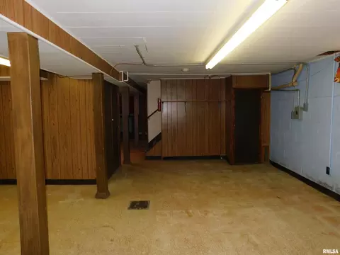 2815 53rd St, Moline, IL 61265 photo 14