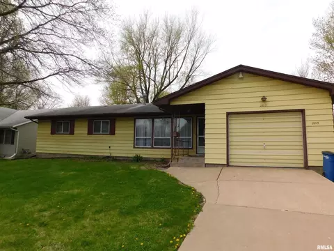 2815 53rd St, Moline, IL 61265 photo 1