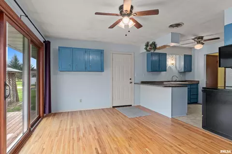 15698 Waller Rd, Fulton, IL 61252 photo 6