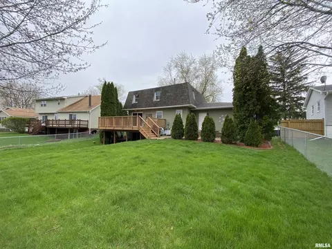 306 Crest Rd, Eldridge, IA 52748 photo 23