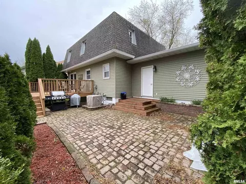 306 Crest Rd, Eldridge, IA 52748 photo 21