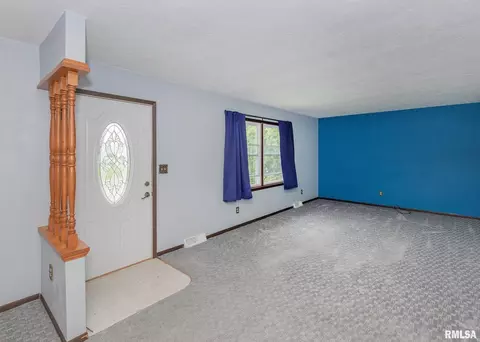 1152 25th St, Moline, IL 61265 photo 7