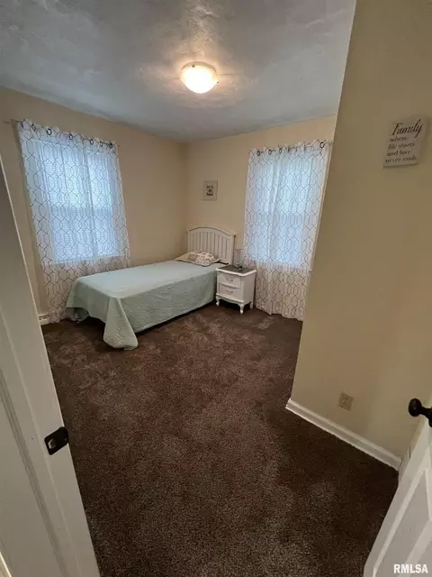 2321 48th St, Moline, IL 61265 photo 5