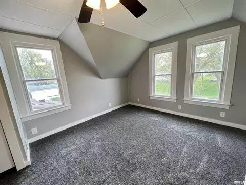 404 4th Ave, Sherrard, IL 61281 photo 14