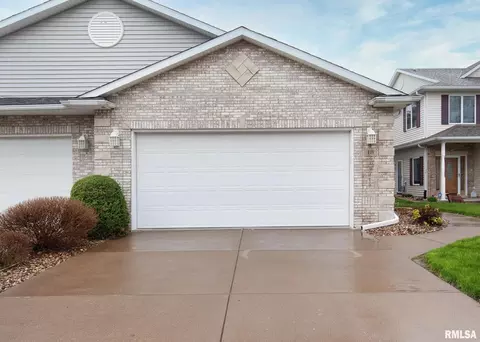 18 Villa Dr, Hampton, IL 61256 photo 2