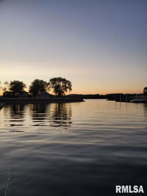 18 Villa Dr, Hampton, IL 61256 photo 53