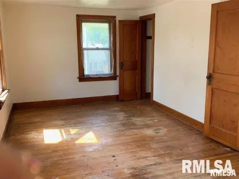 100 N 3rd St, Clinton, IA 52732 photo 14